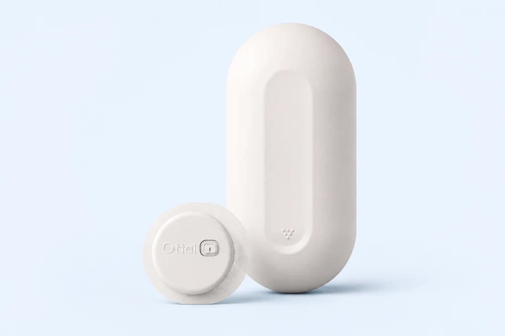 Иллюстрация Ottai CGM: сенсор и аппликатор